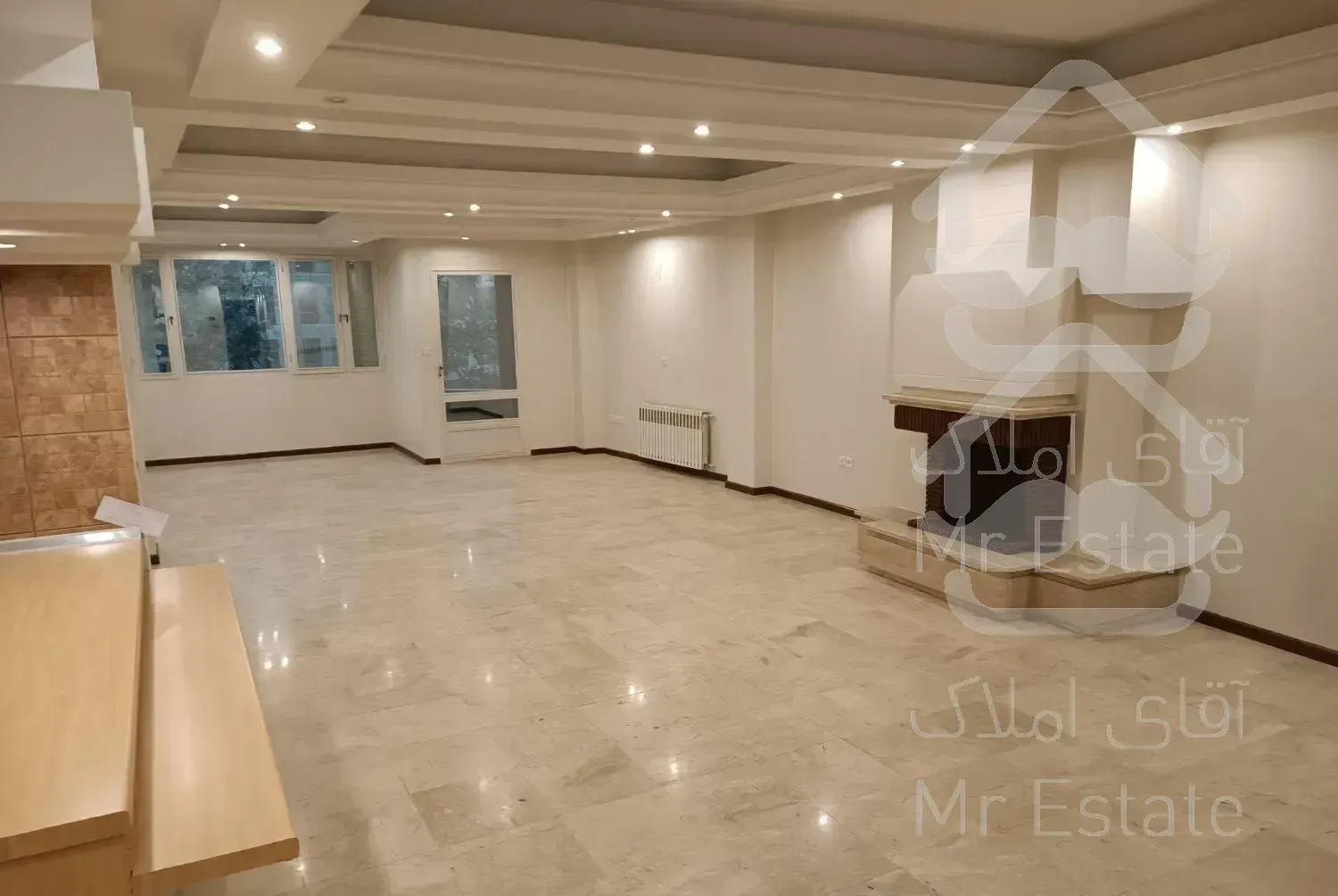 ۱۷۵ متر ۳ خواب/غرق نور/ امکانات کامل/آماده تحویل