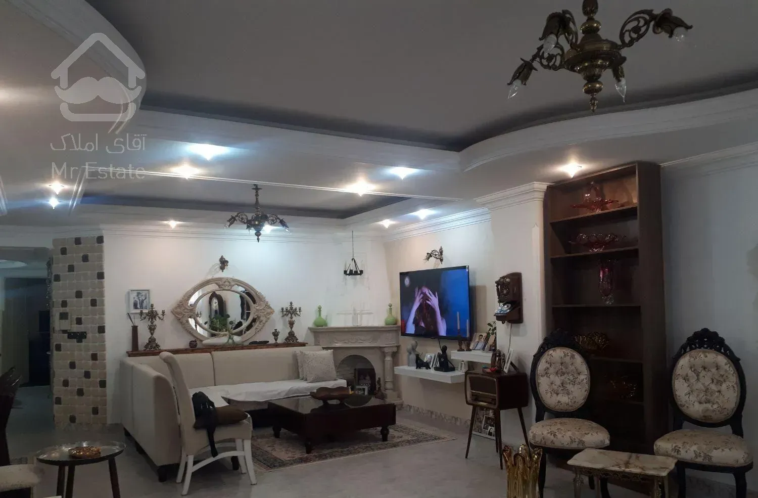 فروش آپارتمان ۱۴۰ متری در معلم