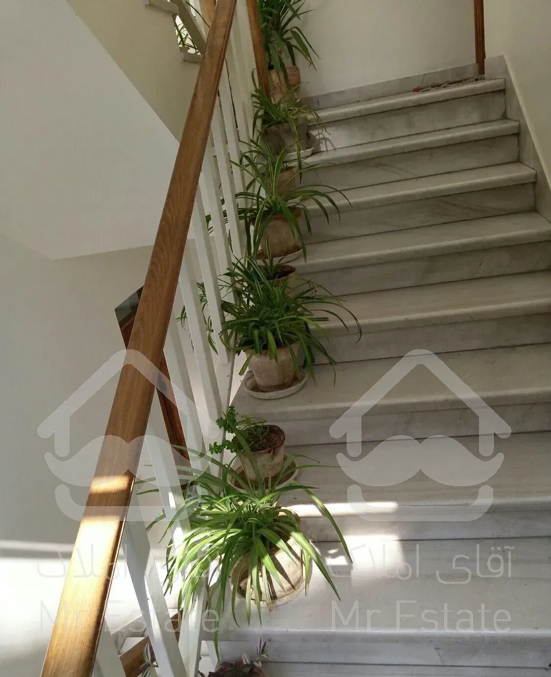 105متر 2خوابه