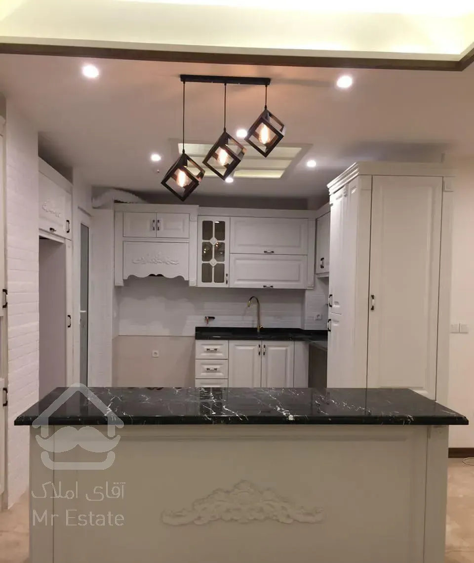 ۱۲۵مترنوساز کلید نخورده روبه افتاب فلکه اول صادقیه