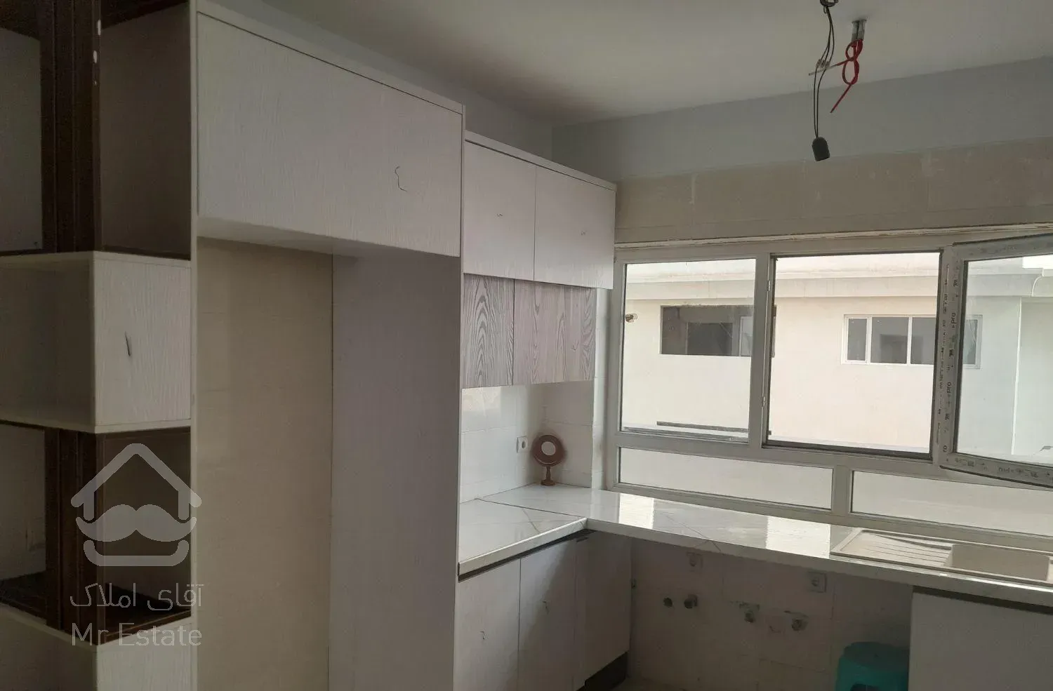 ۶۶ متر ۱ خوابه فول طبقه ۹ برج بام پونک