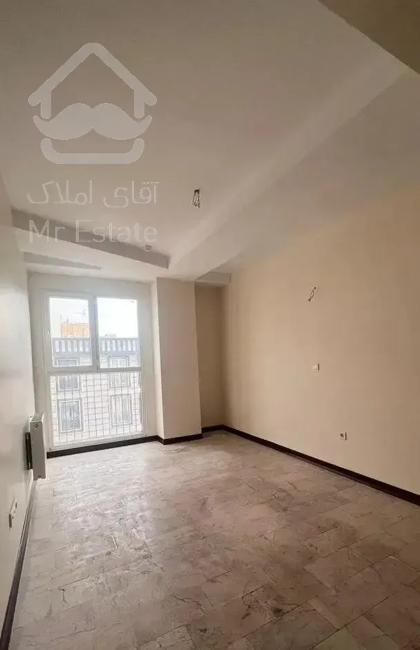 ۹۰متر آکواریوم/۲خواب فول/بدون مشرف/مهران/گلها