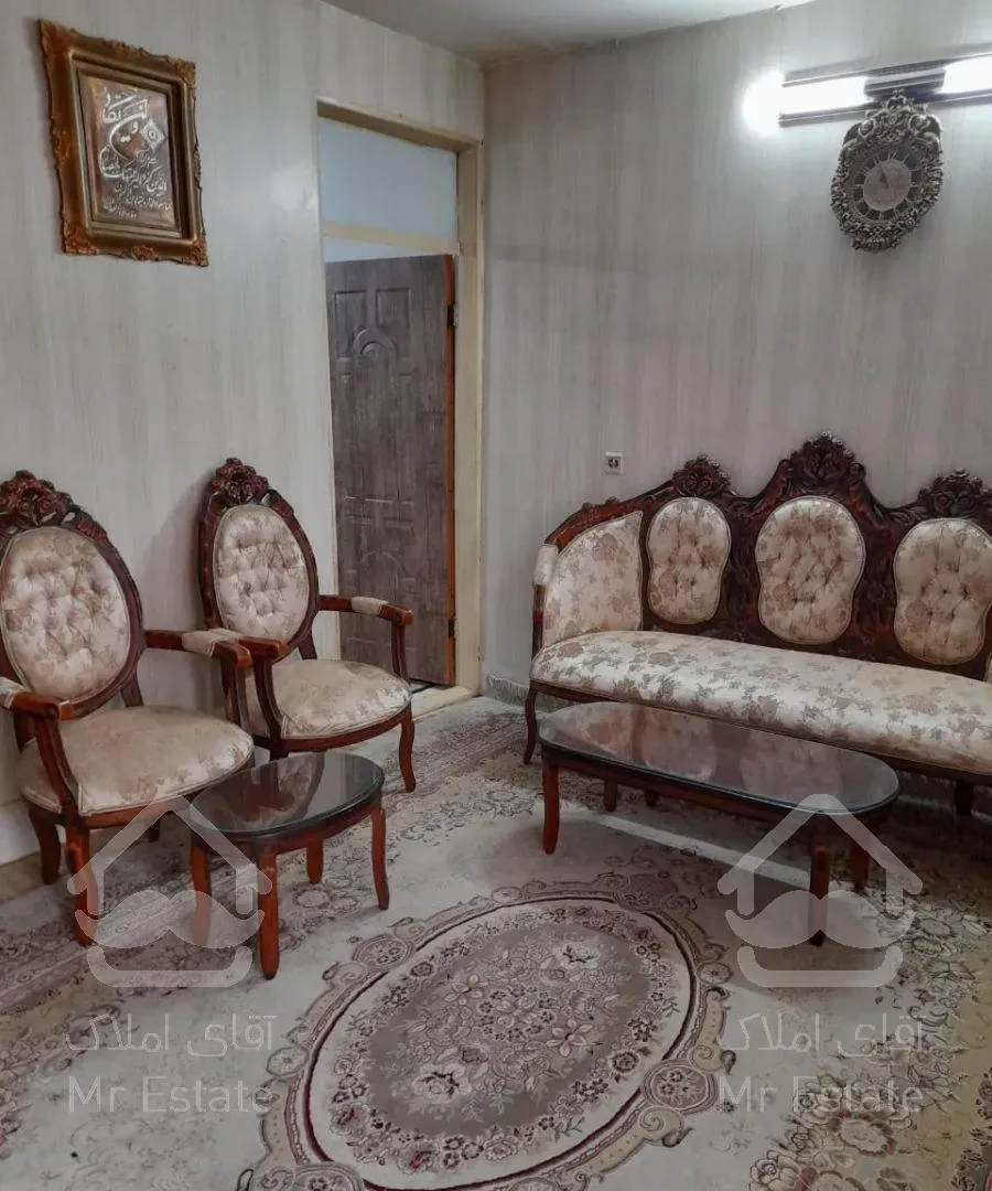 منزل کاملا راه مجزا مبله دربست مرکز شهر