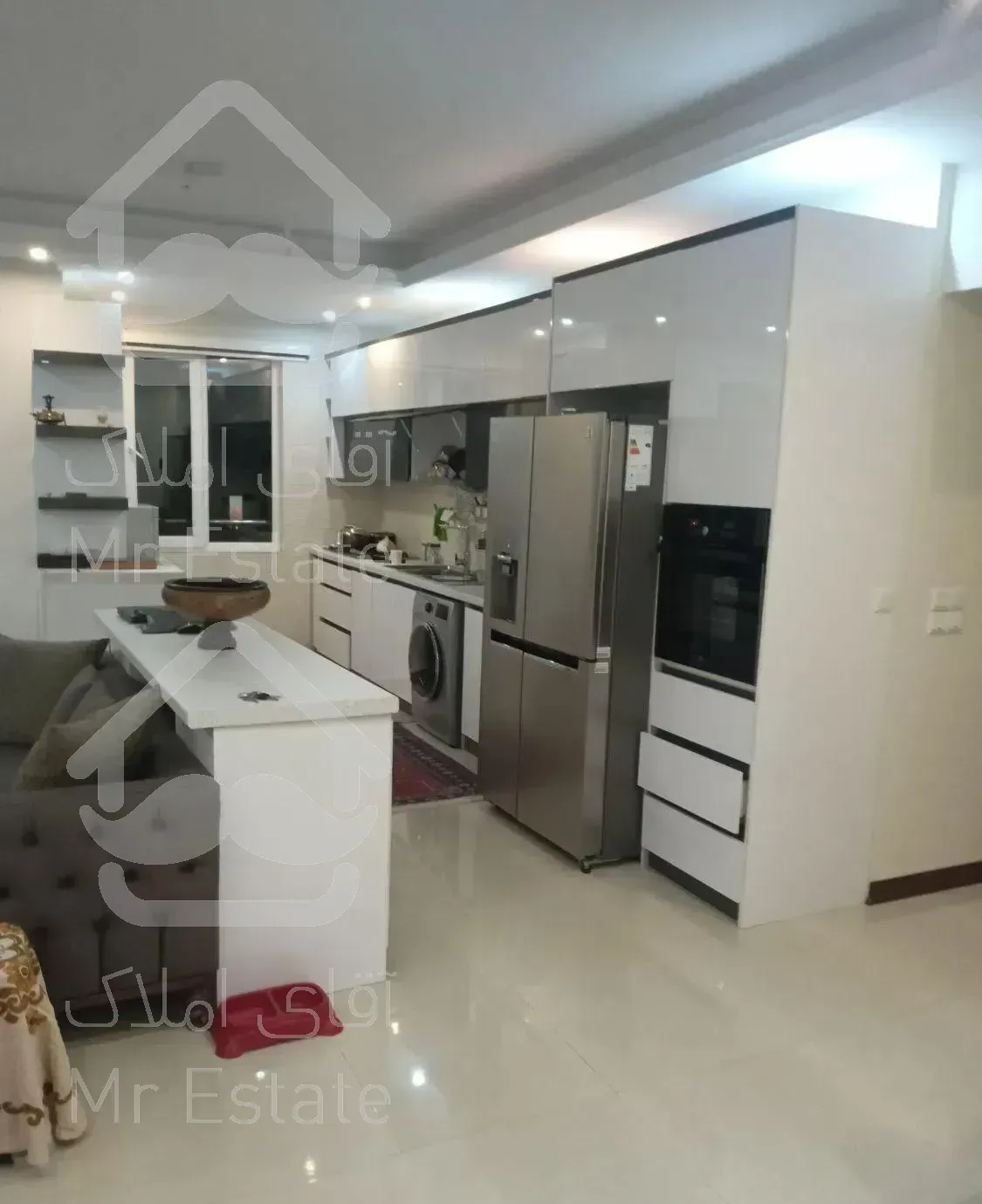 آپارتمان ۱۳۰متر سه خوابه در امامت