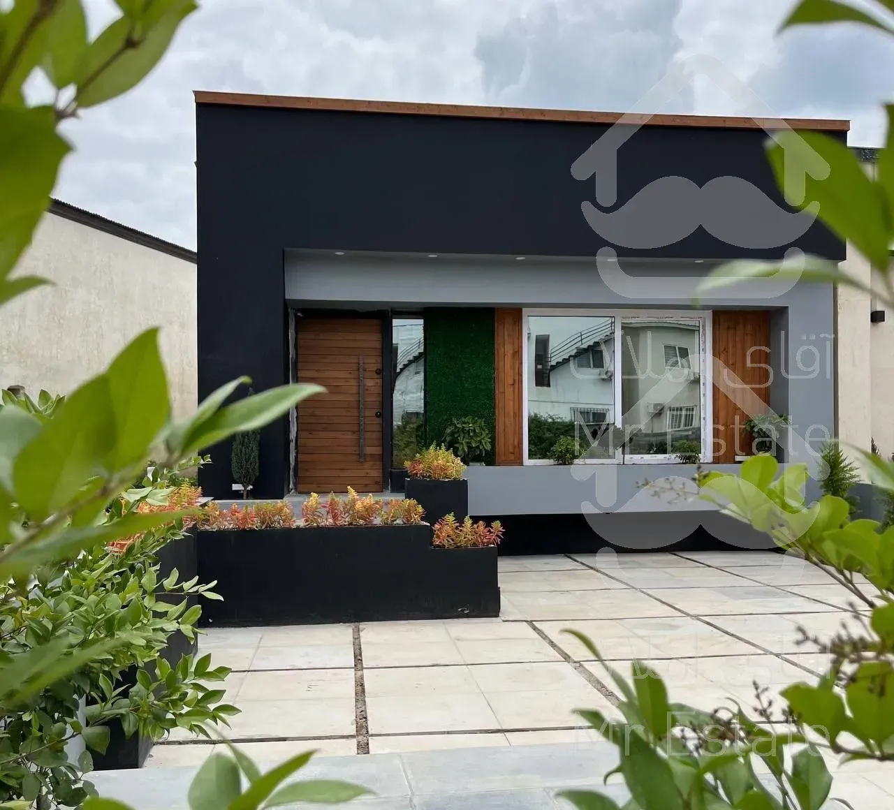 ویلا فلت ۲۵۰زمین سندتک برگ شهرکی ۲خواب آهودشت