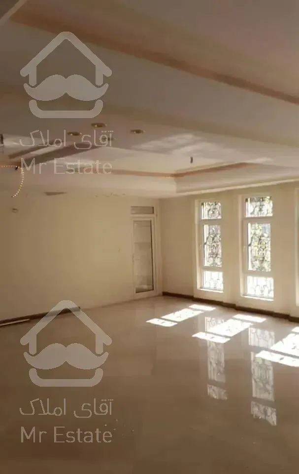 ۱۳۵ متر / چیذر / ۲پارکینگ