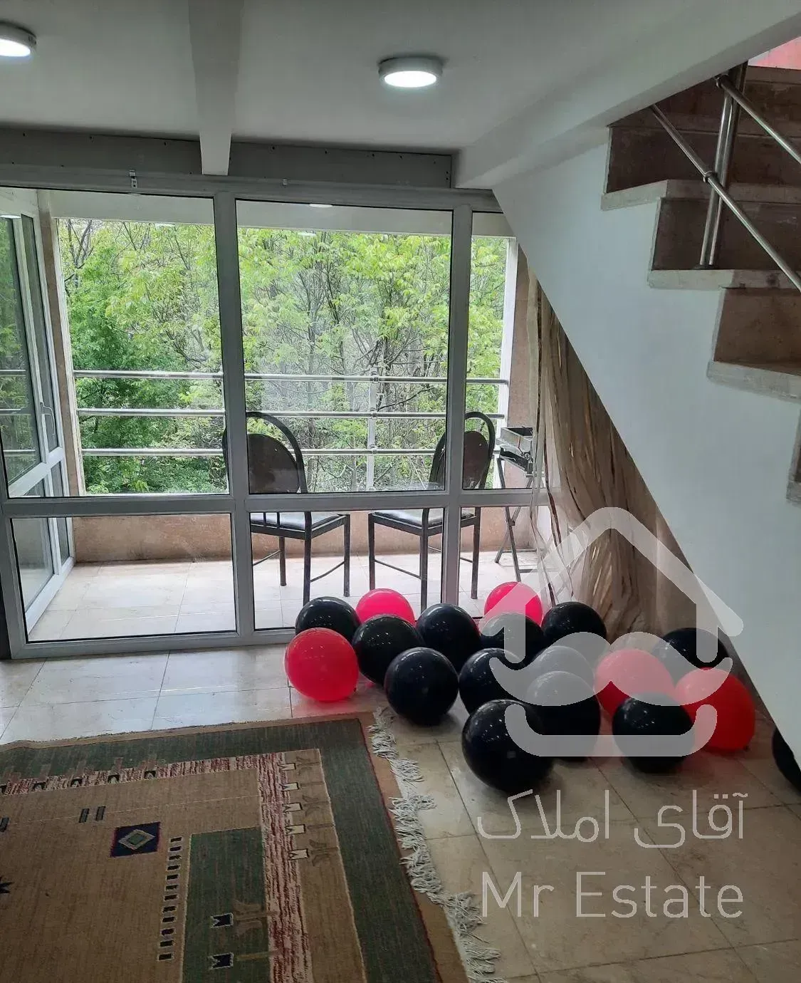 اقامتگاه پارسیا 130 متری