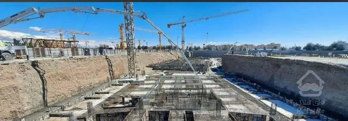 فراجا۸۰متر رونیکاحاج رحیم قربانی۲خواب مسکونی