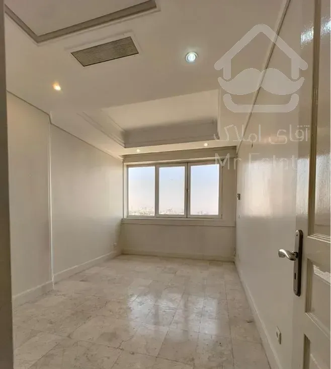 آپارتمان ۱۳۰ متر ۲ خواب برج ایران زمین