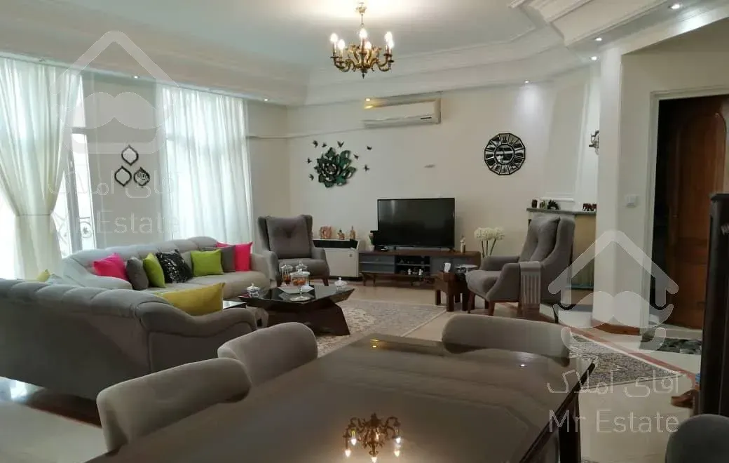 96متری میرداماد/غرق در نور