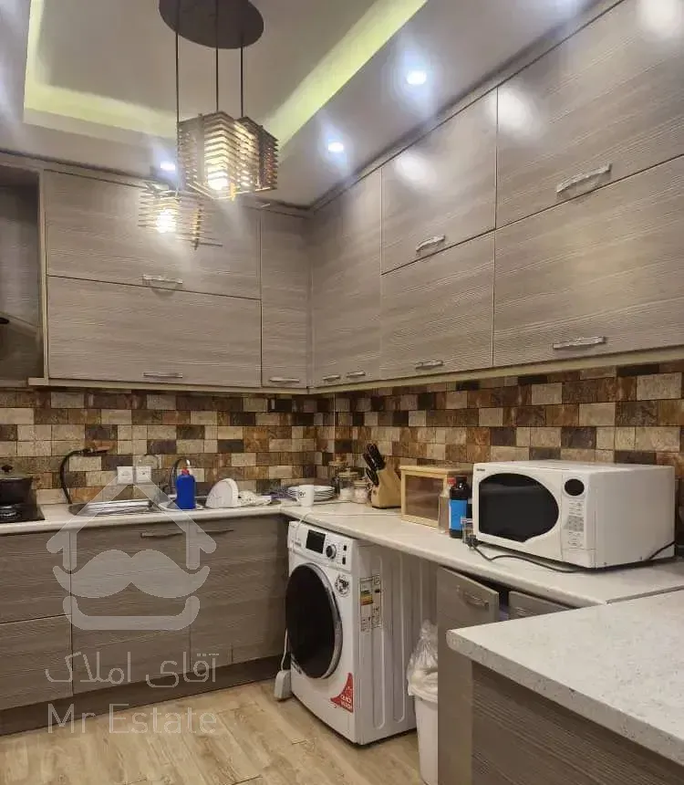 ۶۲ متر / یک خوابه / آفتابگیر / بخشایش