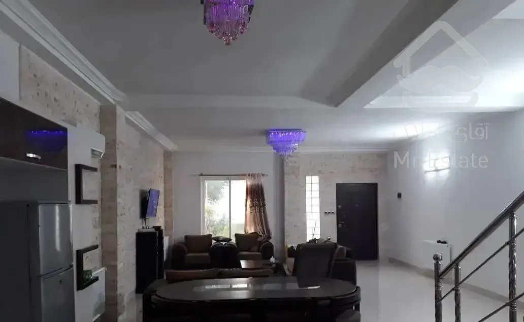 ویلا دوبلکس شهرکی ۱۸۰ متر سند شش دانگ سرخرود