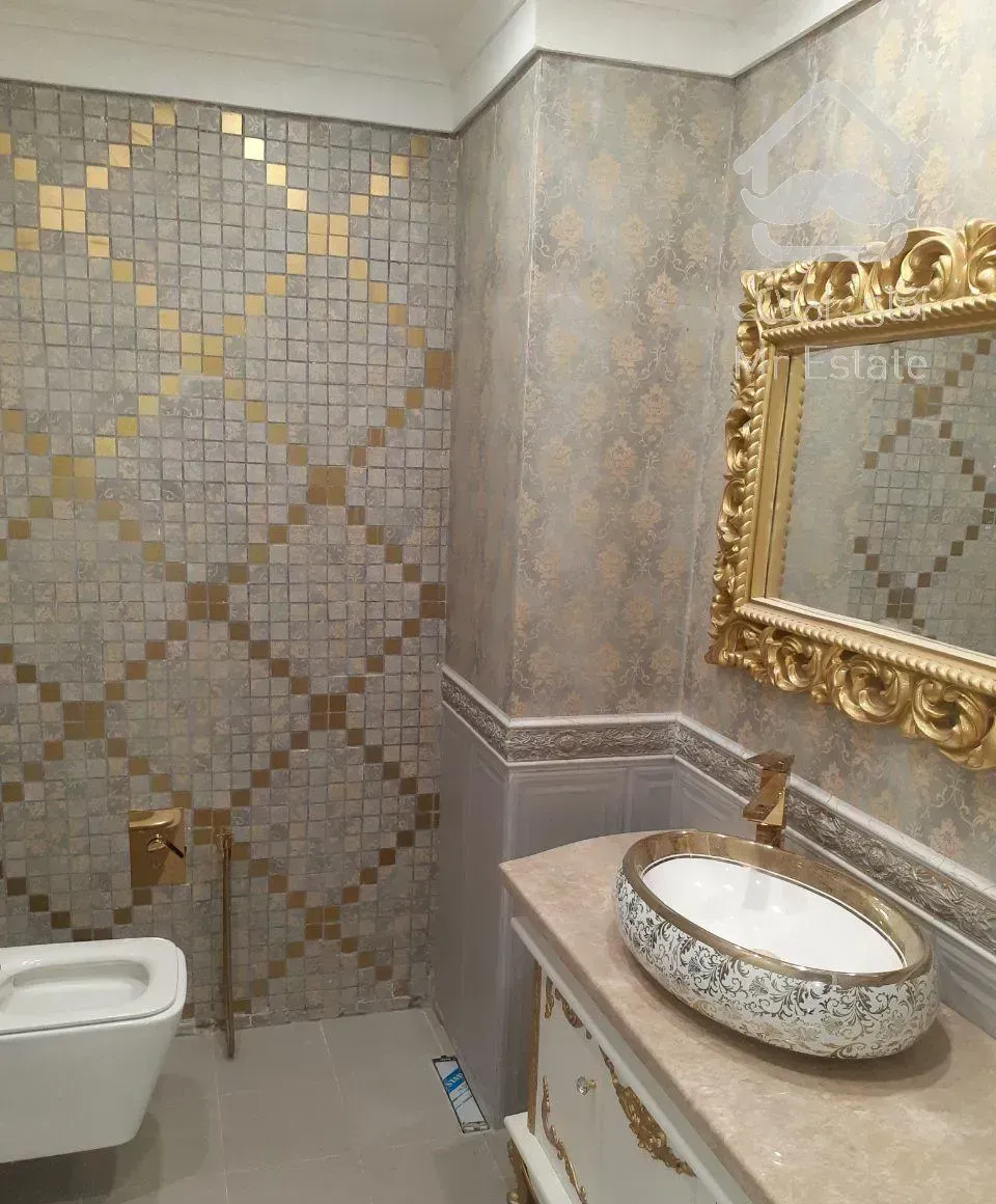 فرمانیه ۱۹۰ متری ۳ خوابه کلید نخورده مشاعات آبی