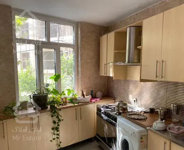 آپارتمان ۱۳۵ متر بازسازی شده موقعیت اداری جلال