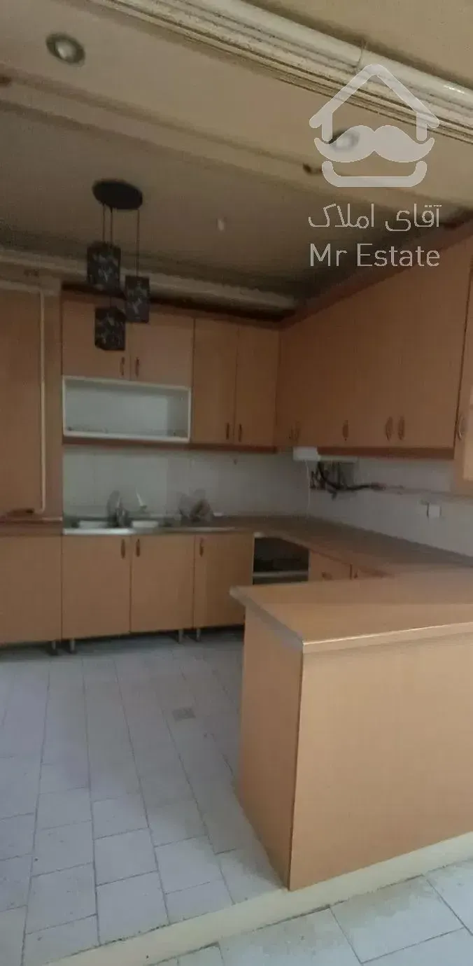 ۸۰ متر دو خواب در  لوکیشن منطقه۲۲ میدان ساحل