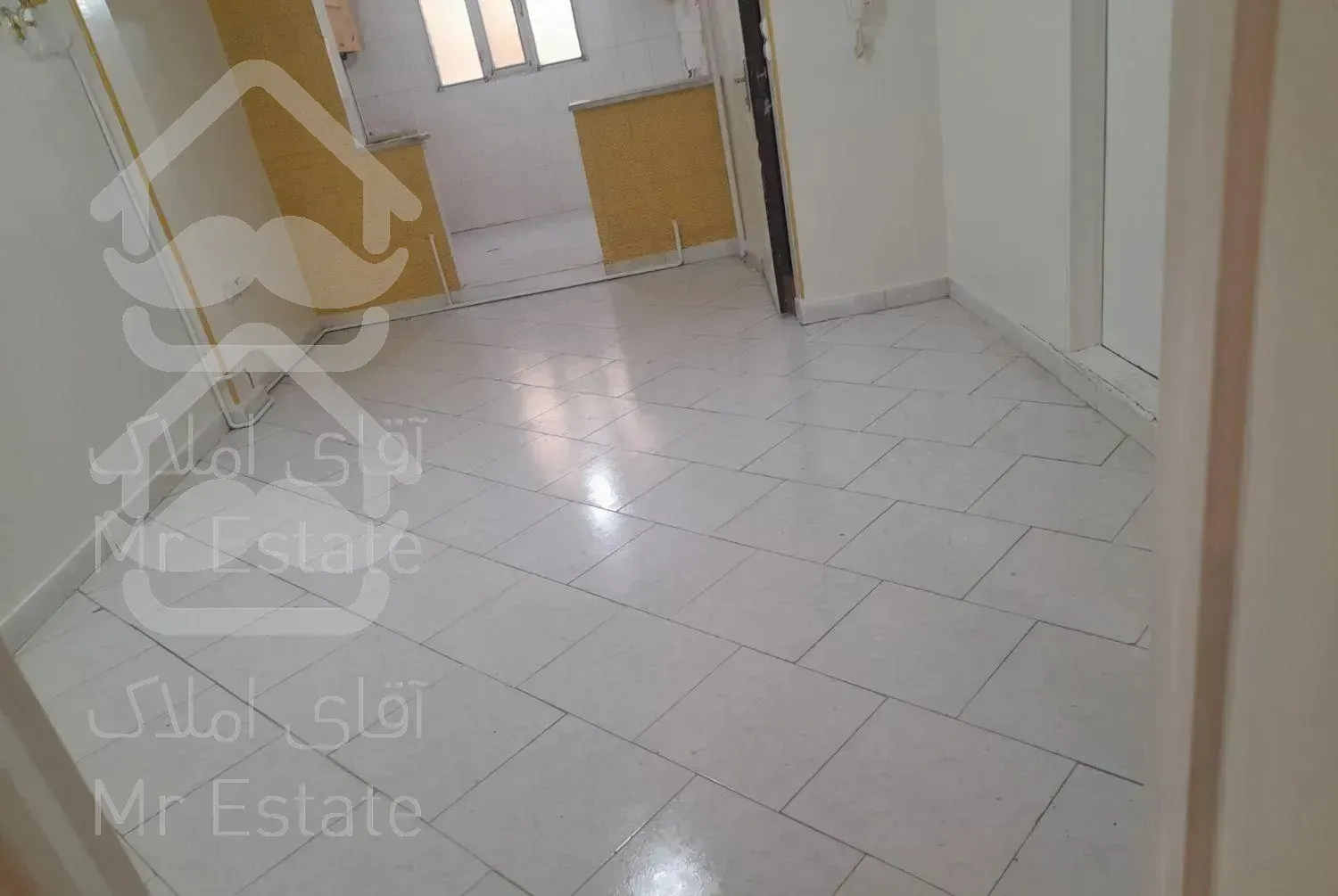 آپارتمان ۶۰ متری دو خواب در خ ایروانی(رباط کریم)