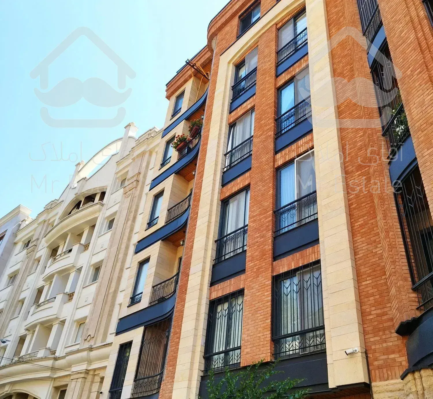 آپارتمان ۱۱۸متر تهران ویلا.۳خواب