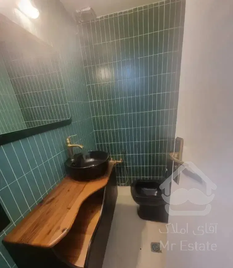 ۱۳۵متر سه خوابه ظفر بلوار ارش