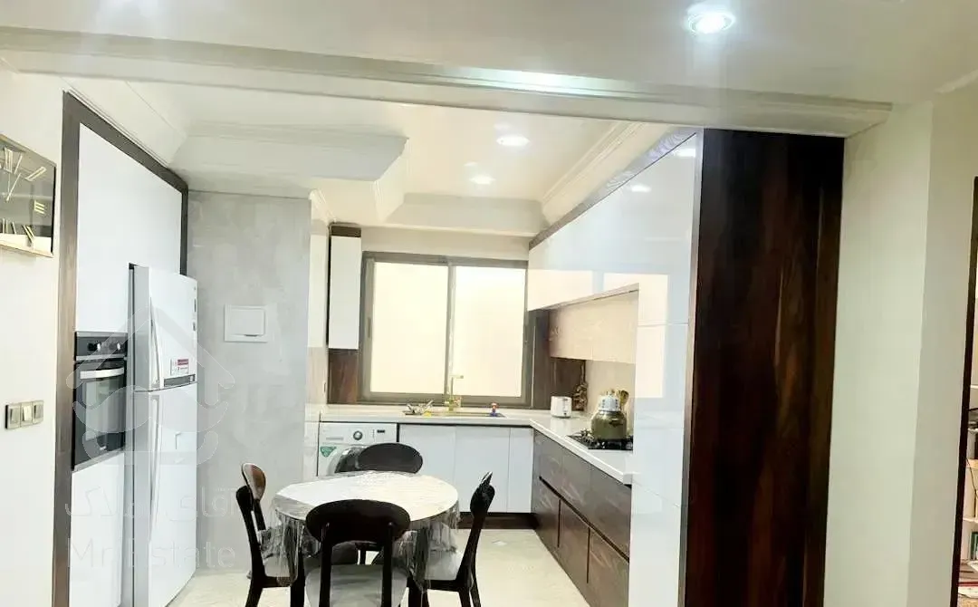 * 94 متر شیخ بهایی شمالی *