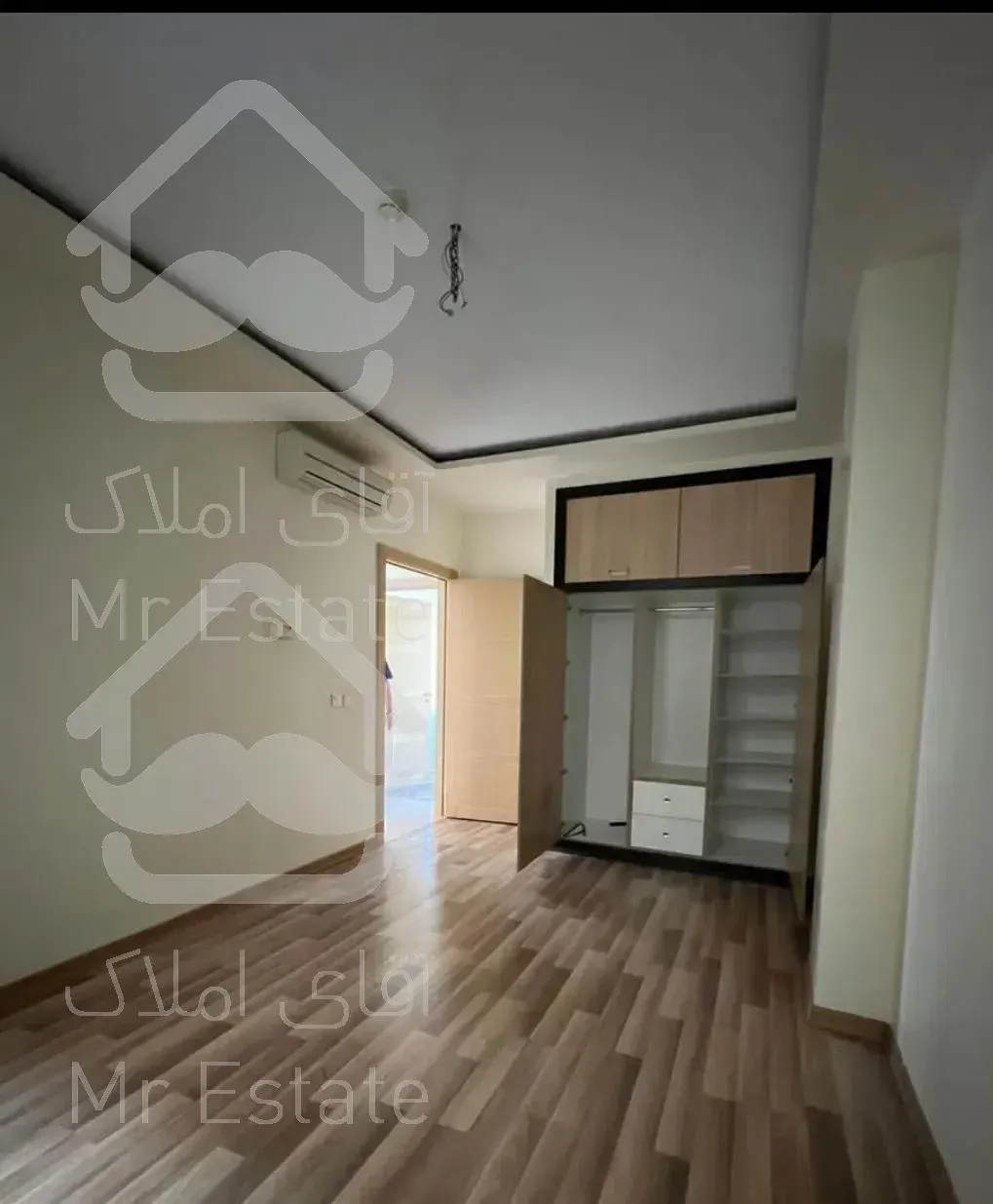 ۱۳۰ متر دو خواب خیابان آفتاب با مشاعات آبی