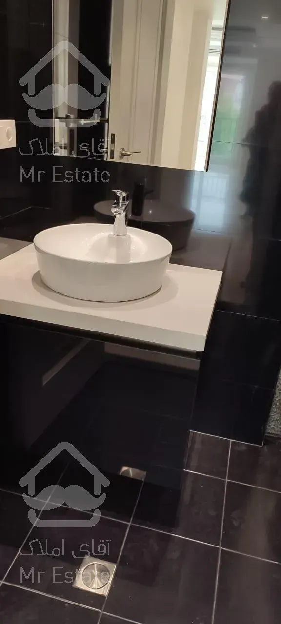 اجاره و رهن آپارتمان زعفرانیه 250  متر اکازيون