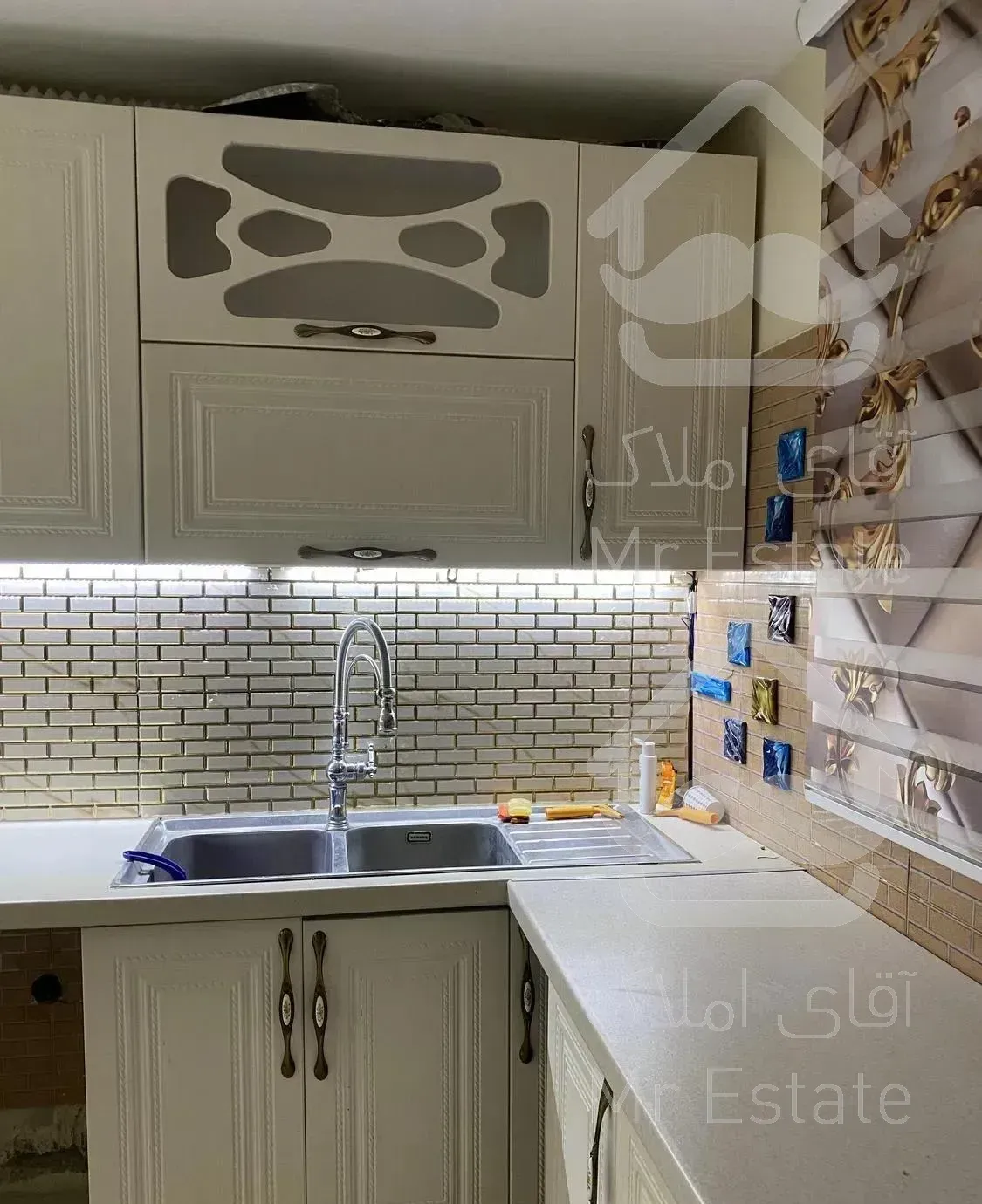 ۱۱۷مترزیبادشت بالا/طبقه اول/۳دانگ از ۲۰۰متری