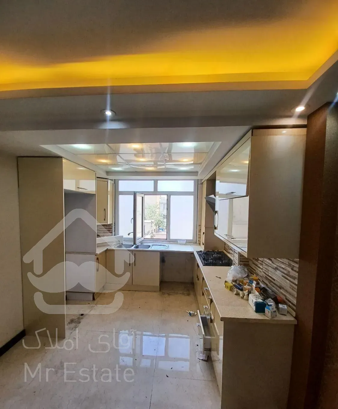 ۵۰مترشریعتی/ کلیم کاشانی/ کوی صالحیان/لوکس