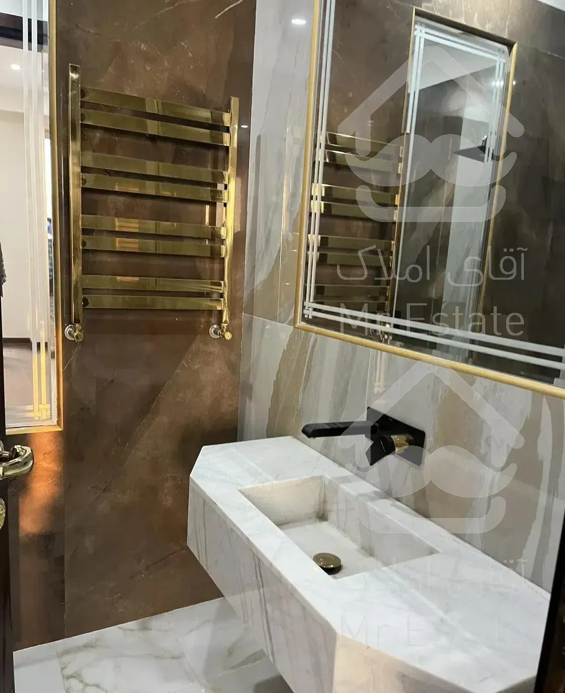 ٣٠٠متر٤ خوابه /ویو ابدی بدون مشرف/فول امکانات