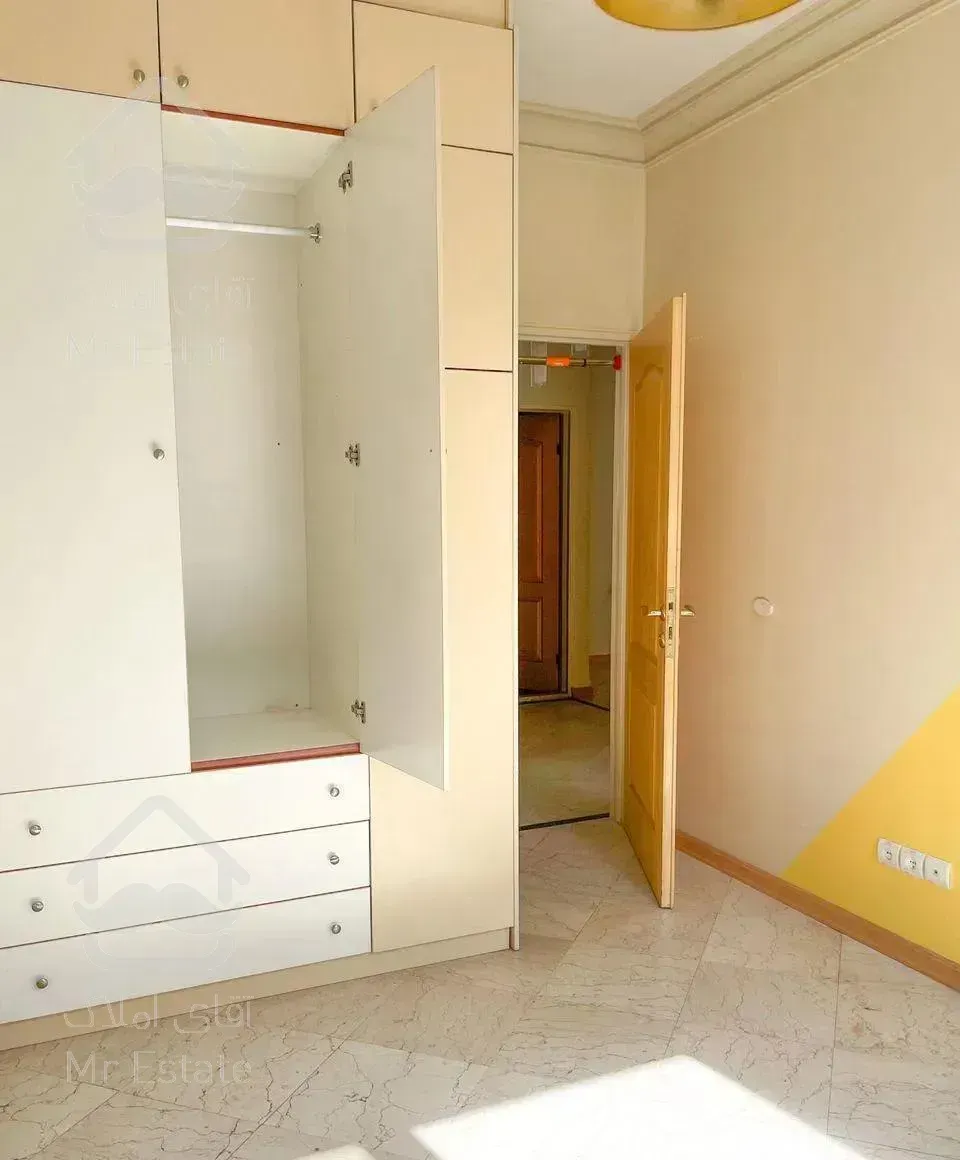 90متر.دو خواب.خ سنایی