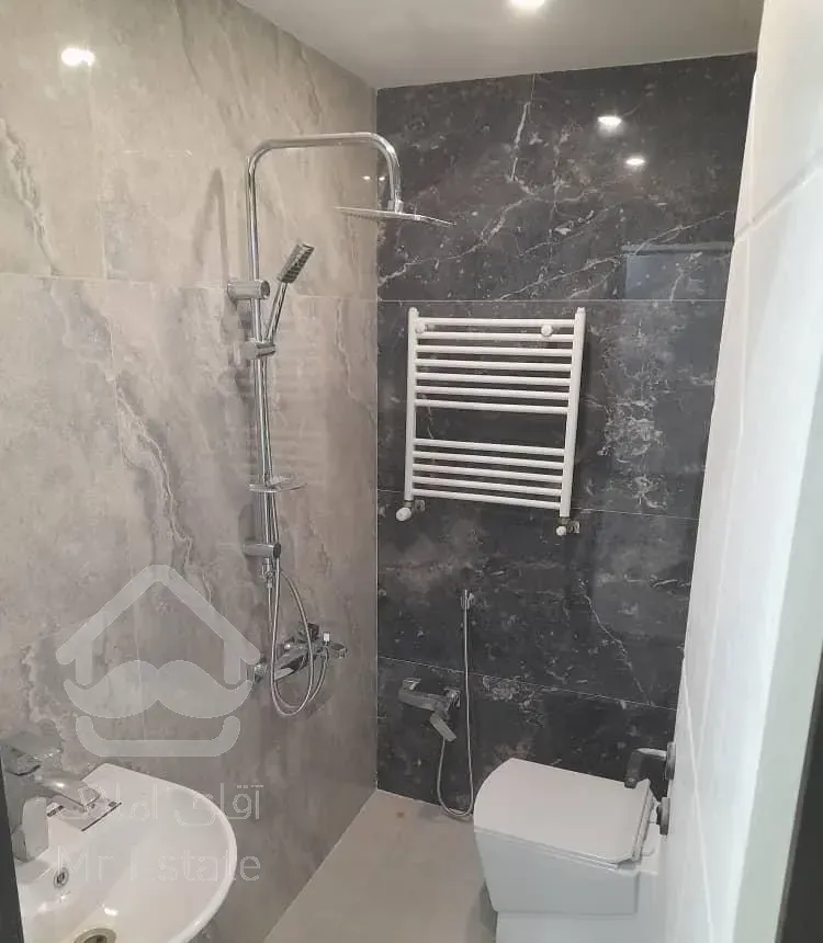 ۶۵ متر /   فول امکانات   / نما تراورتن / سند شخصی