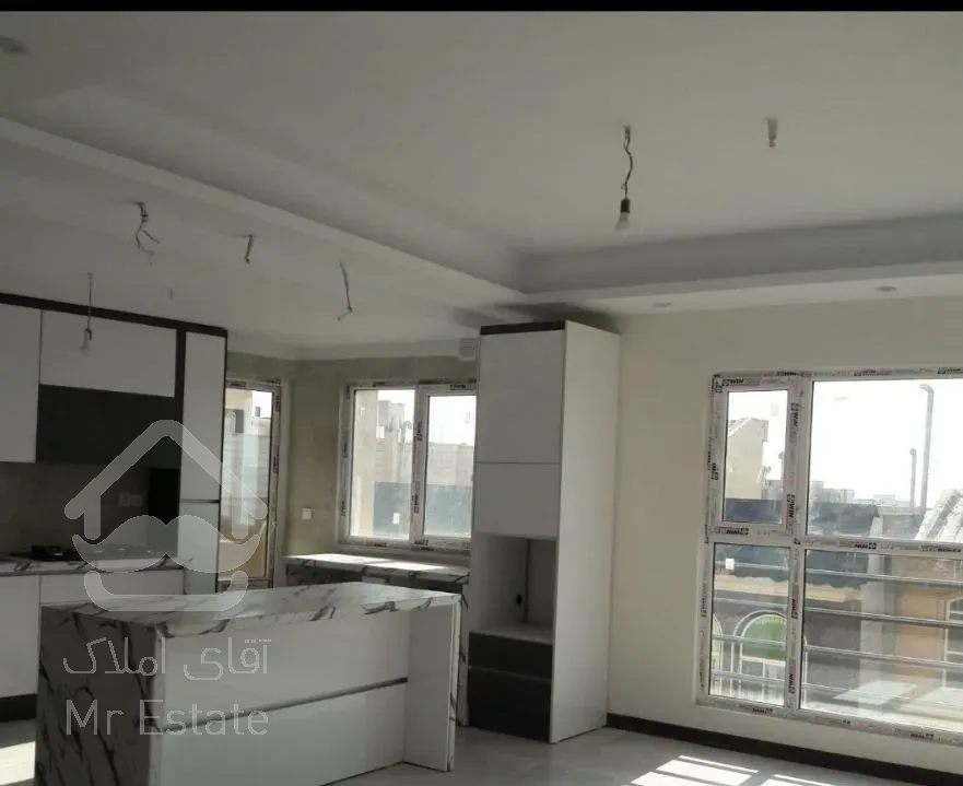 فروش ۱۰۰متر یک واحد مانده دهکده المپیک چیتگر