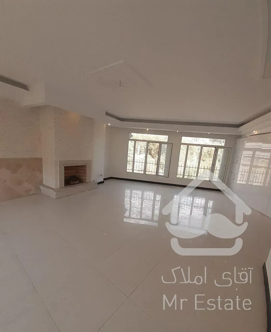 آپارتمان ۹۳ متر ۲ خواب