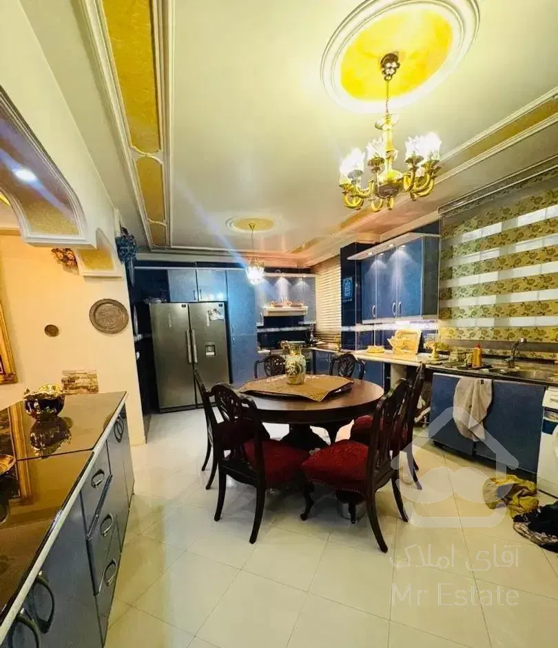 300متر/3خواب/فول امکانات/سونا و جکوزی تو واحد