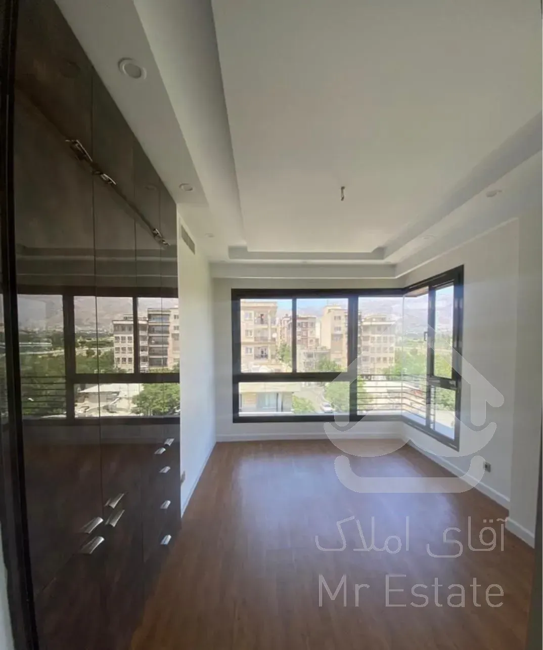 ۱۸۰ متر ۳خواب تاپ لوکشین زوج