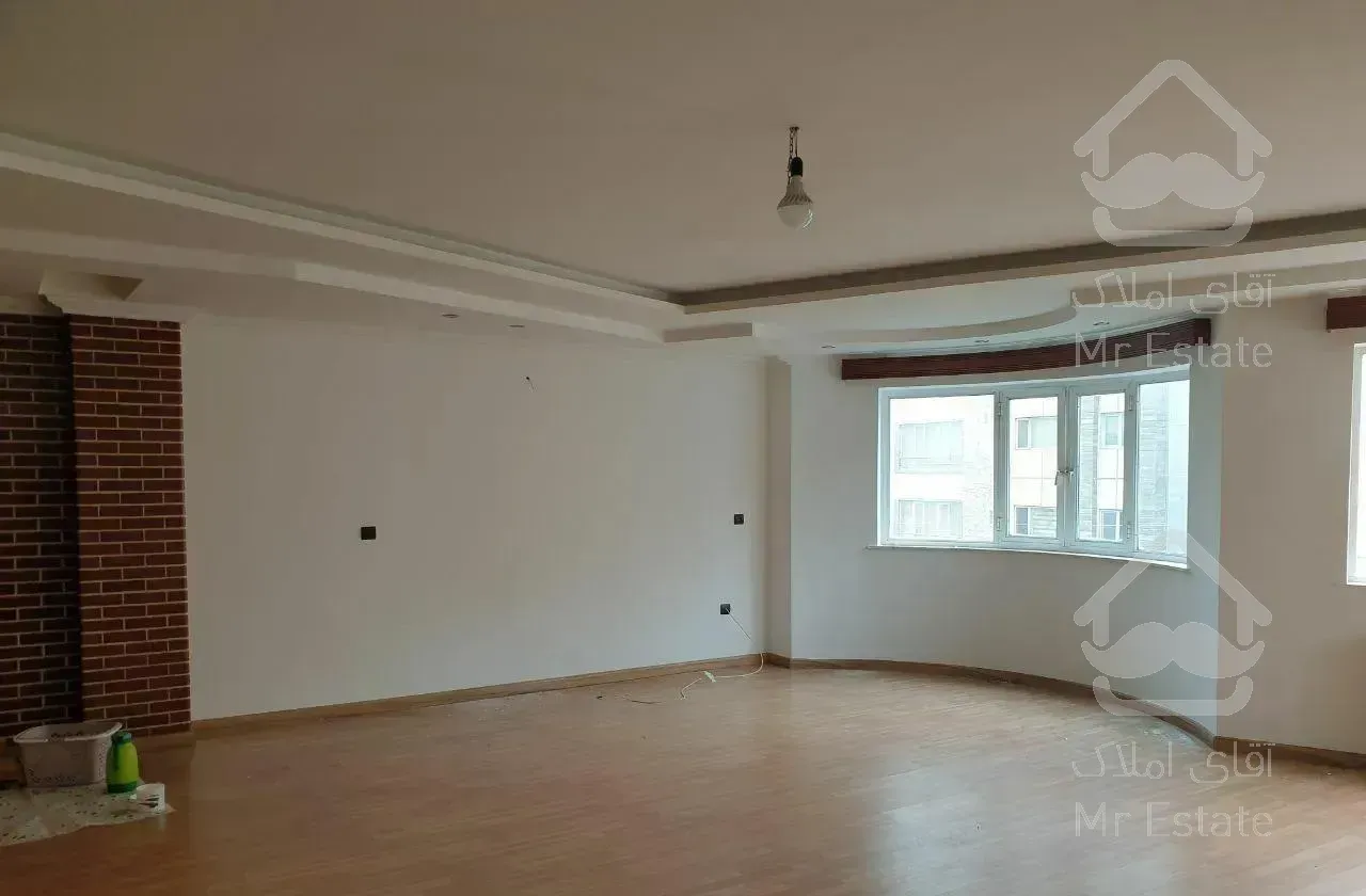 آپارتمان ۱۴۷ متری در هراز