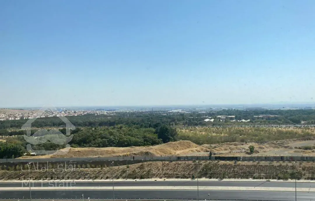 ۱۱۷متر برج غرب دریاچه ویو ابدی جنگل