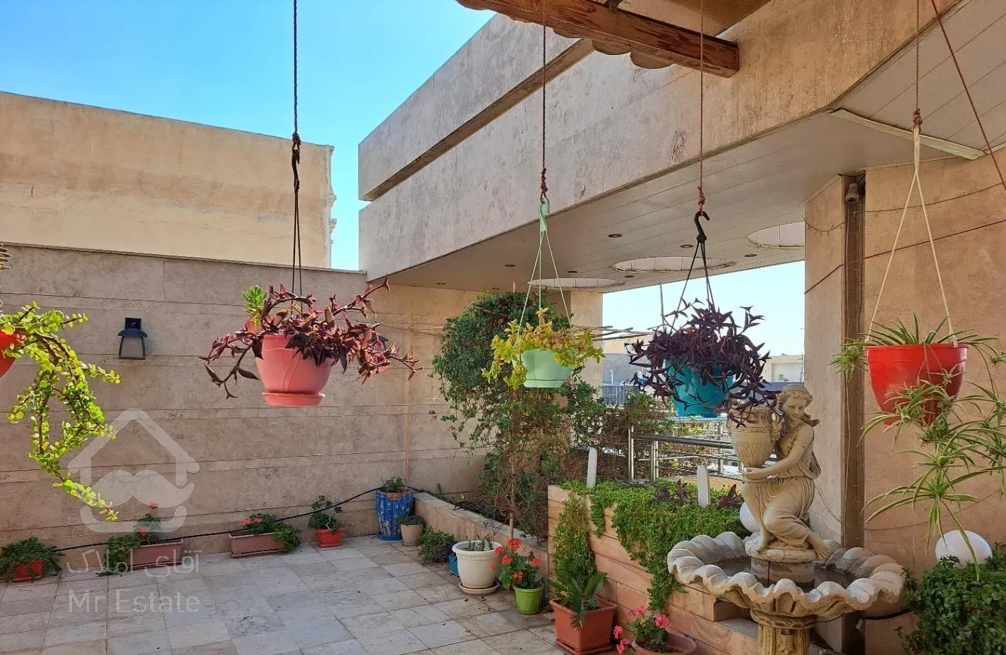 پنت هاس تک واحدی و خاص در گوهردشت توضیحات گویاست