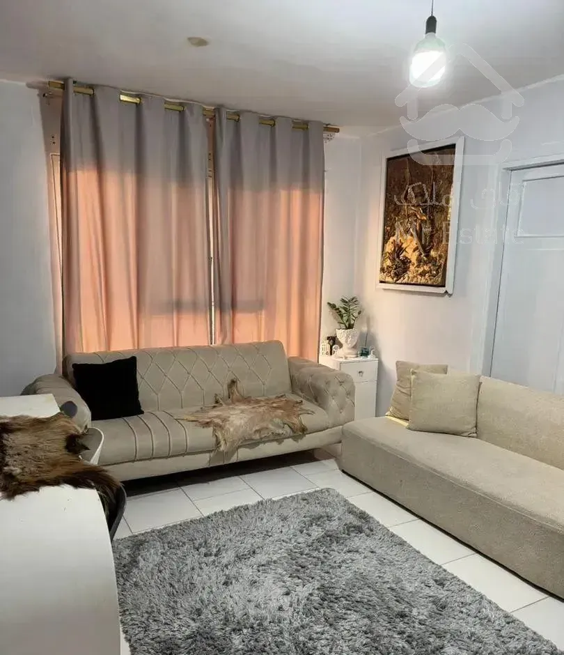 ۵۰مترشریعتی ابتدای ادیبی طبقه۲