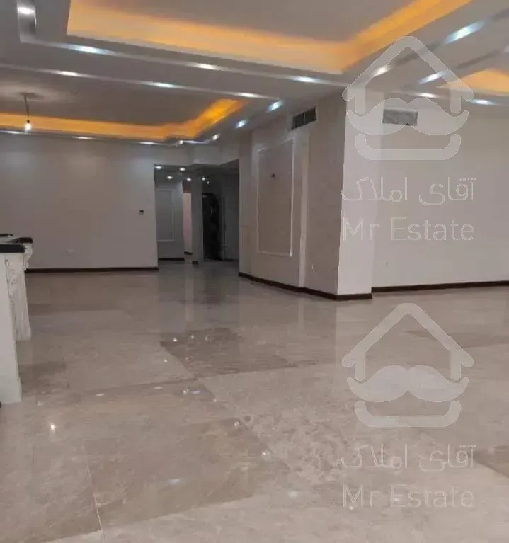 190 متر / ۲ پارکینگ سندی / کلید نخورده