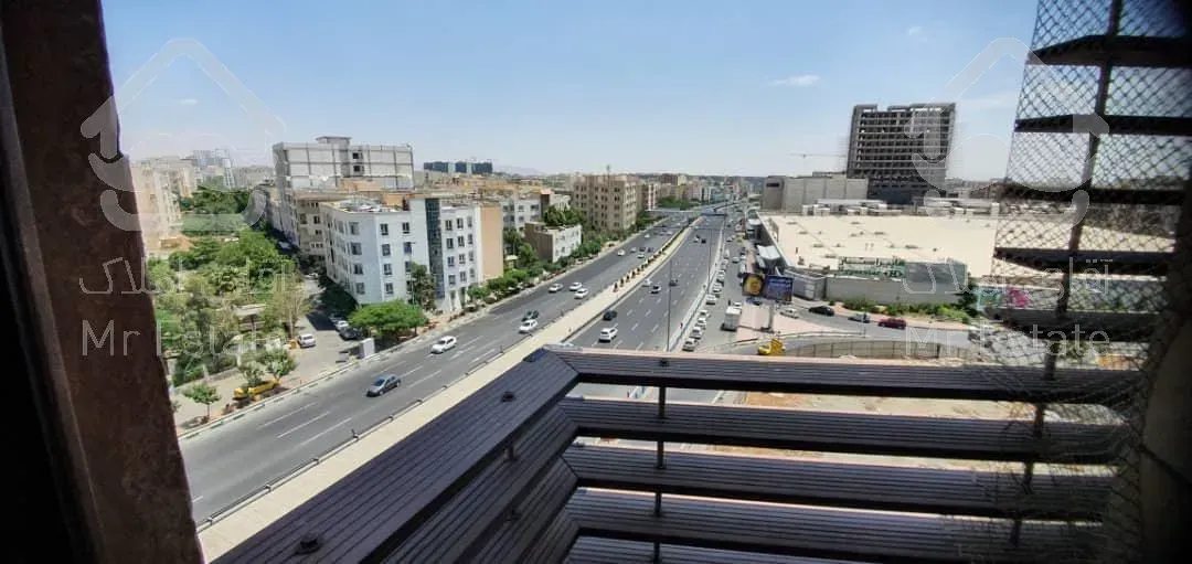 ۶۰ متر بهترین طبقه و ویو