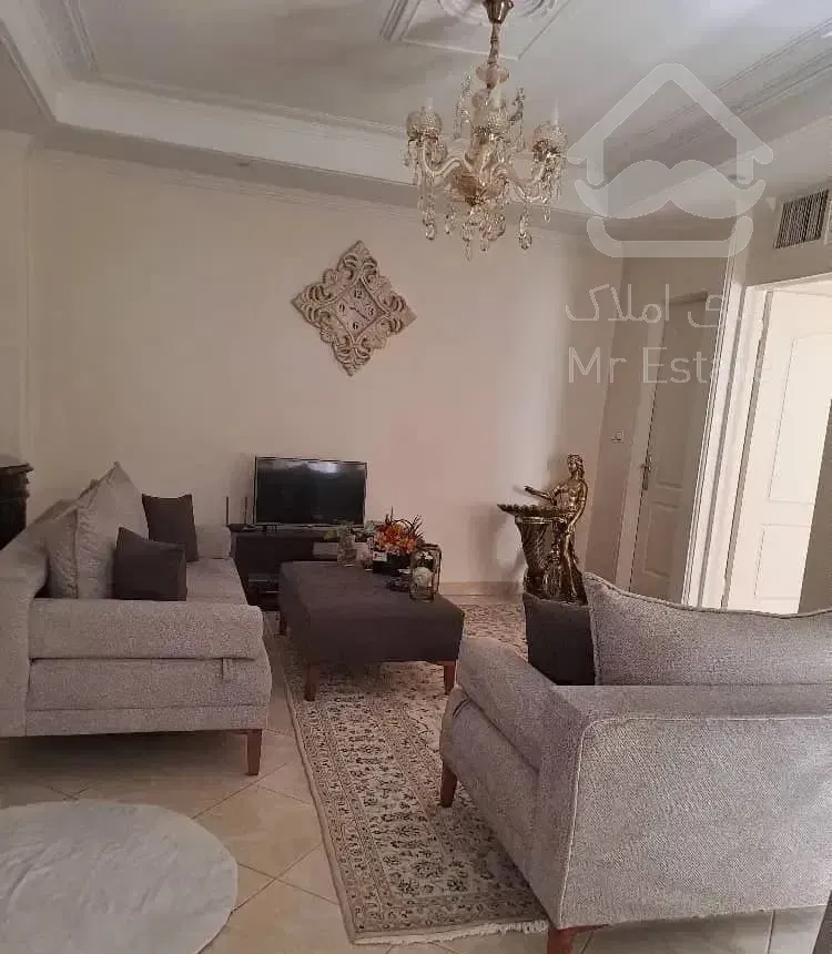 امیر بهادر ۴۸ متر با پارکینگ انباری اسانسور