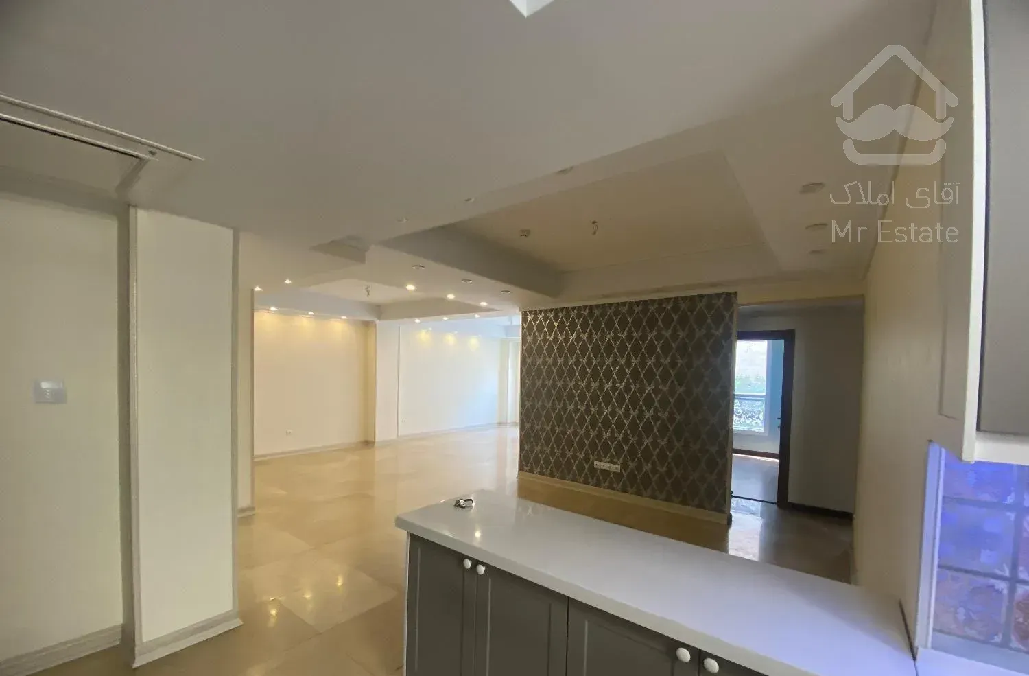 ۱۴۰ متر ۳ خواب امیرآباد شمالی بالای جلال