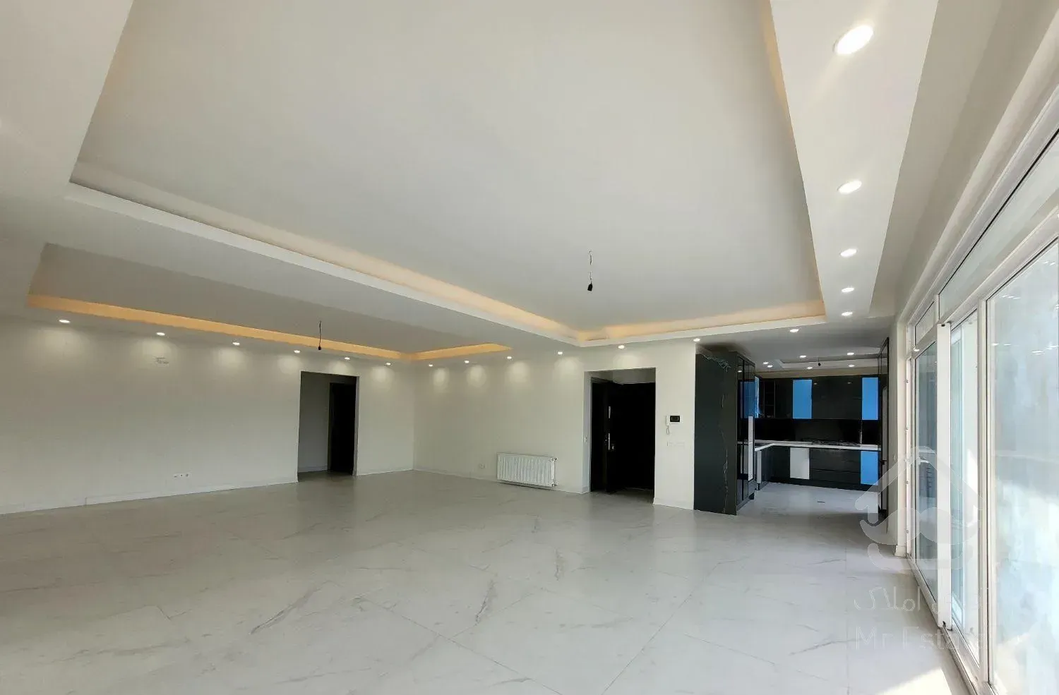 فروش آپارتمان ۲۰۰ متر تک واحد ویو ابدی ، نوشهر