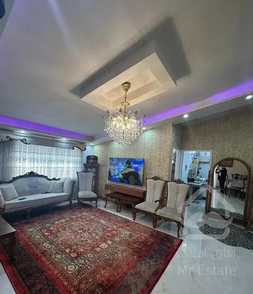 آپارتمان ۹۵ متری ۲ خواب بلوار شیرودی