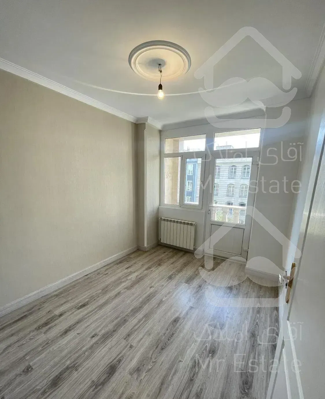 *گیشا 98 متر 2 خواب چندقدمی بوستان گفتگو