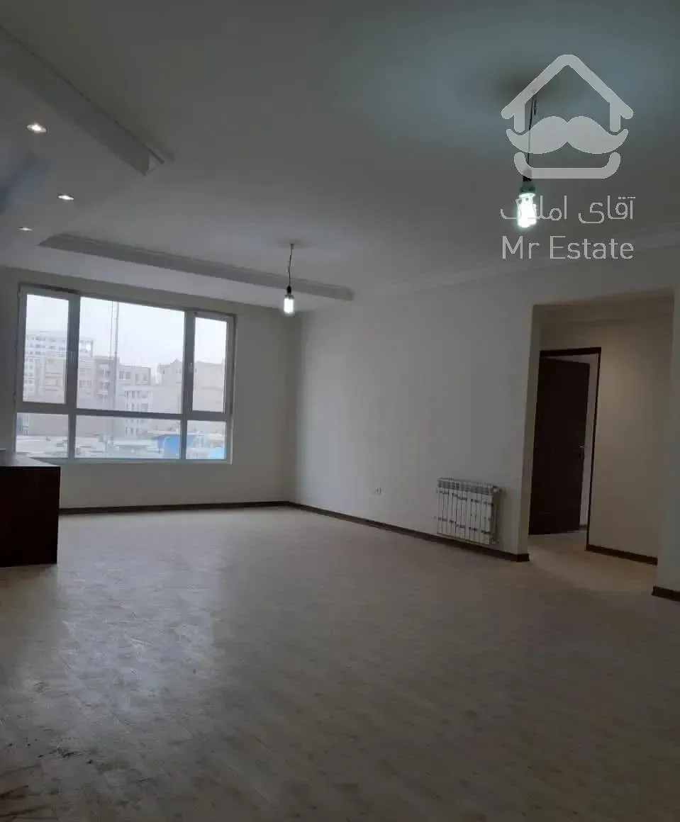 ۱۱۷متر سه خواب مجتمع هما ، ریاحی (کلید نخورده)