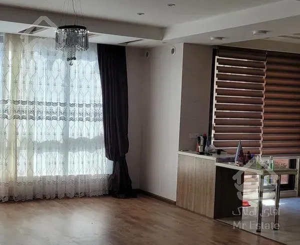 آپارتمان بسیار ساکت و با همسایه های عالی