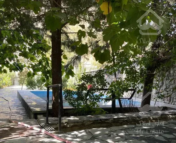 ۹۰۰متر ویلا بغل رستوران  شاندیز فروش یا معاوضه