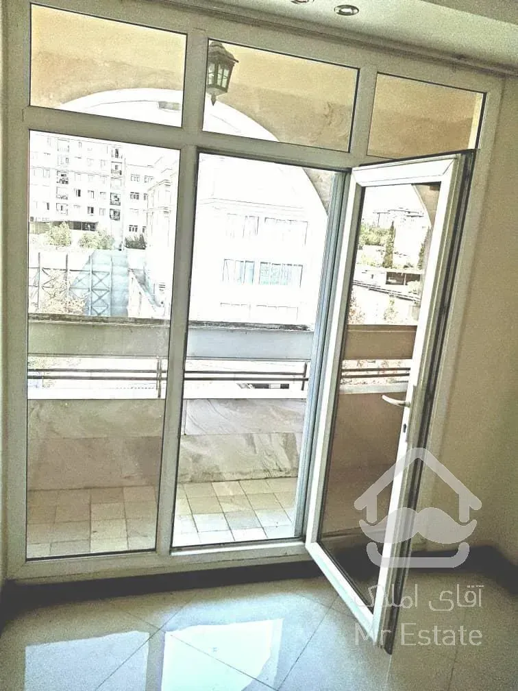 ۱۵۰متر،فول،لاکچری،بهترین لوکیشن،خیابان مقداد