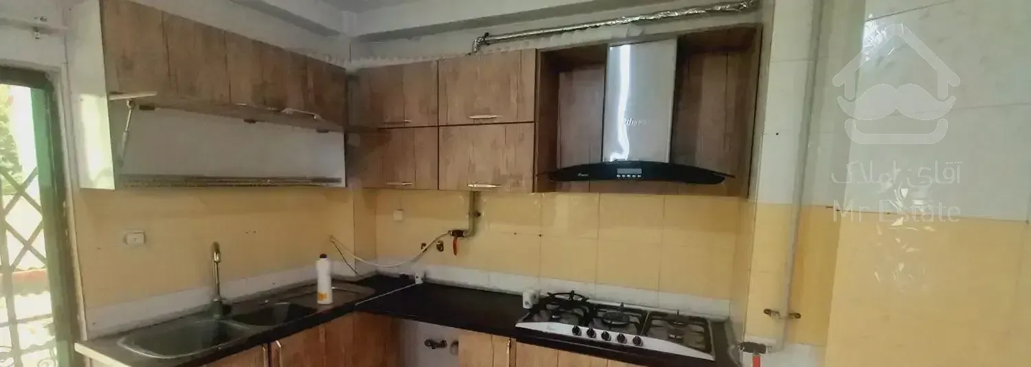 آپارتمان 85 متری همافران طبقه اول